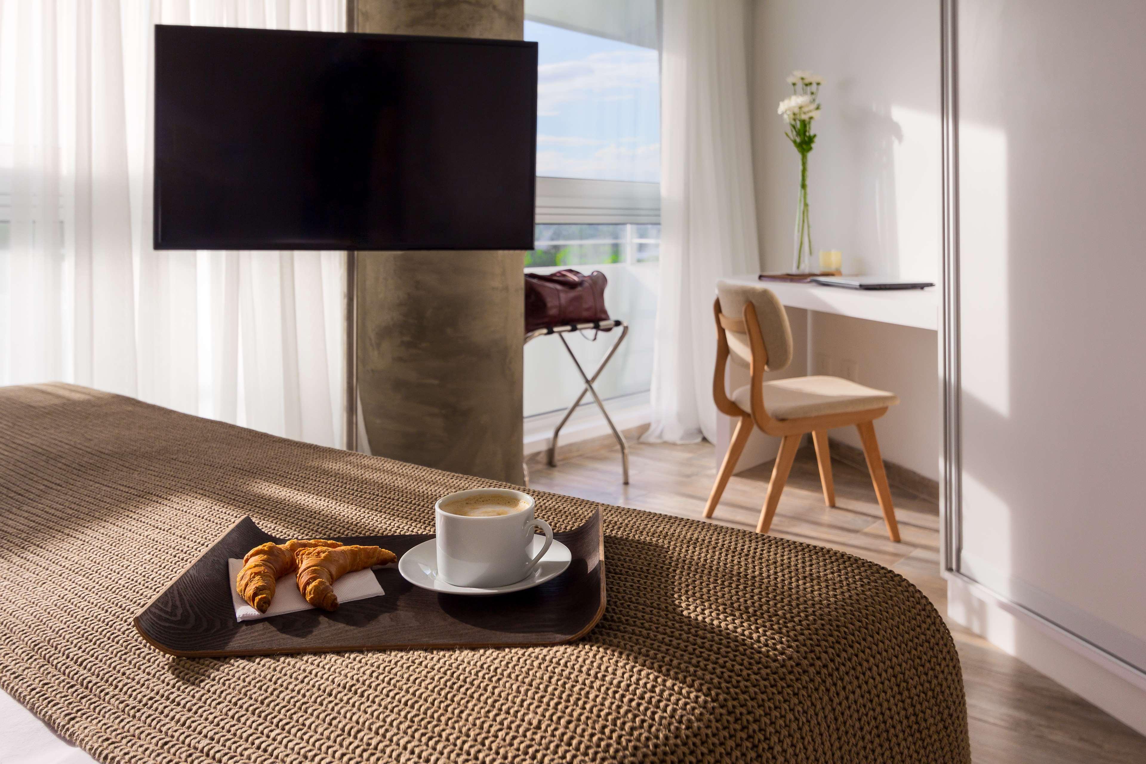Hotel Dazzler By Wyndham Colonia Colonia Del Sacramento Exterior foto