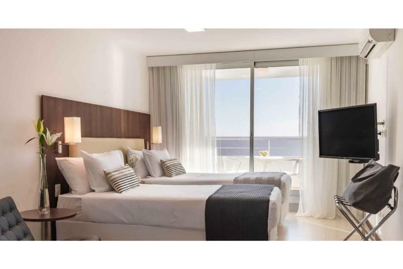 Hotel Dazzler By Wyndham Colonia Colonia Del Sacramento Exterior foto